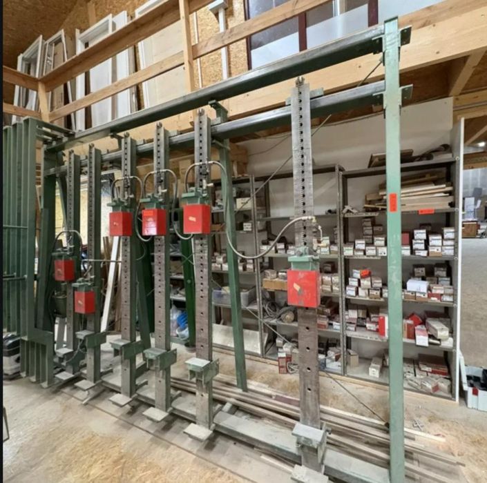 Prasa do klejonki, schodów