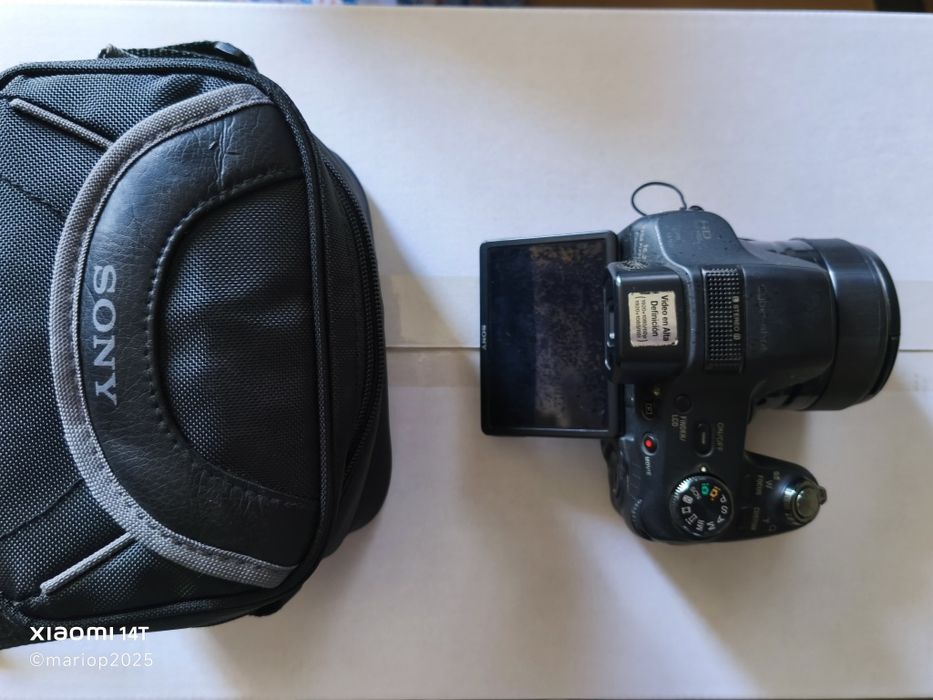 Câmera Sony Cybershot hx300