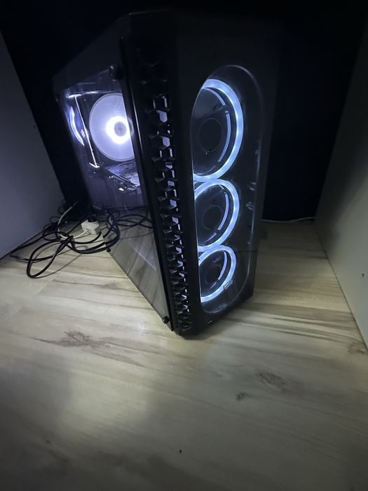 Komputer do gier i pracy