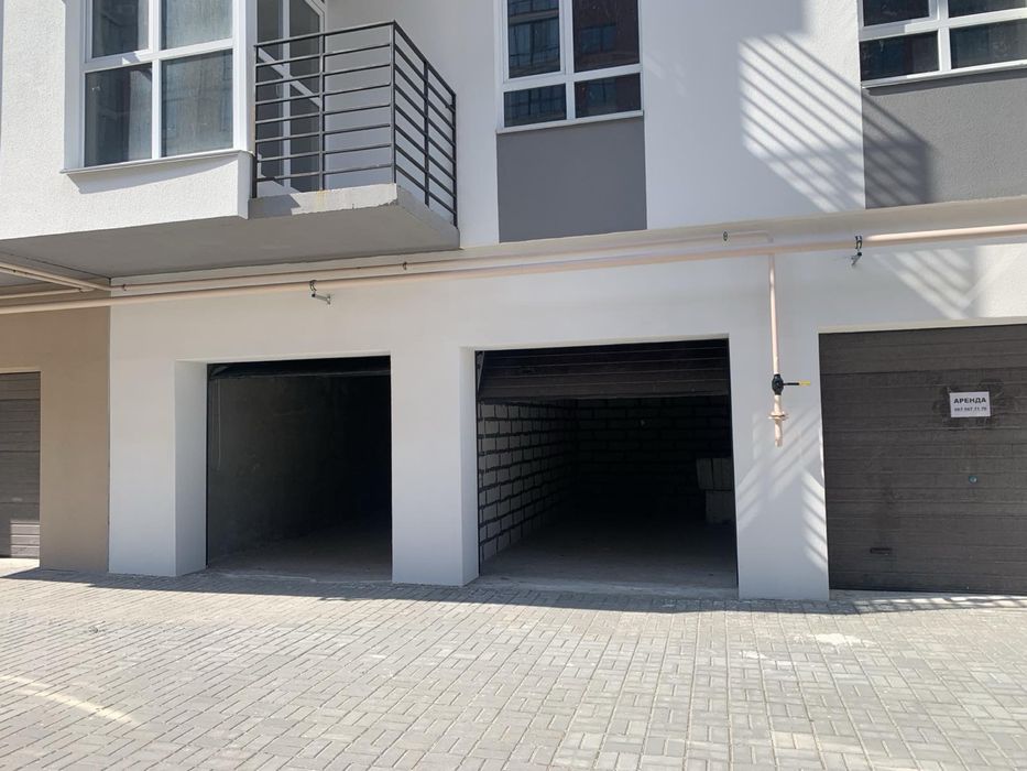 Гараж в жилом комплексе Дніпровська брама 2