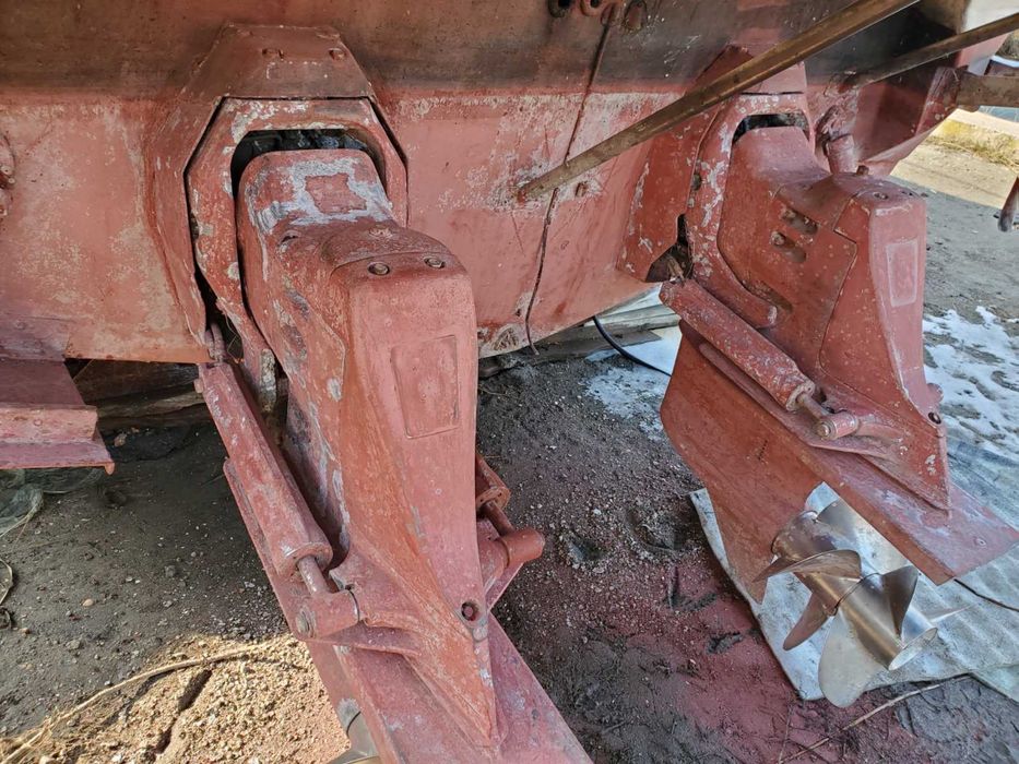 Катер под ремонт Larson 290 США 1999