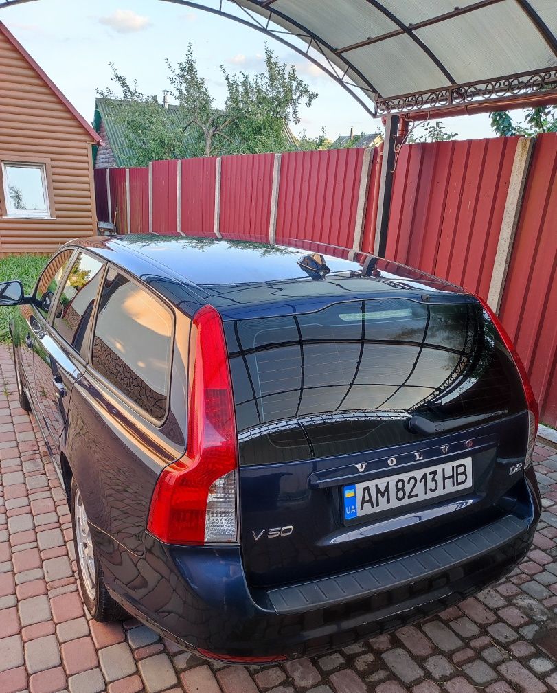Volvo V50 2012 р