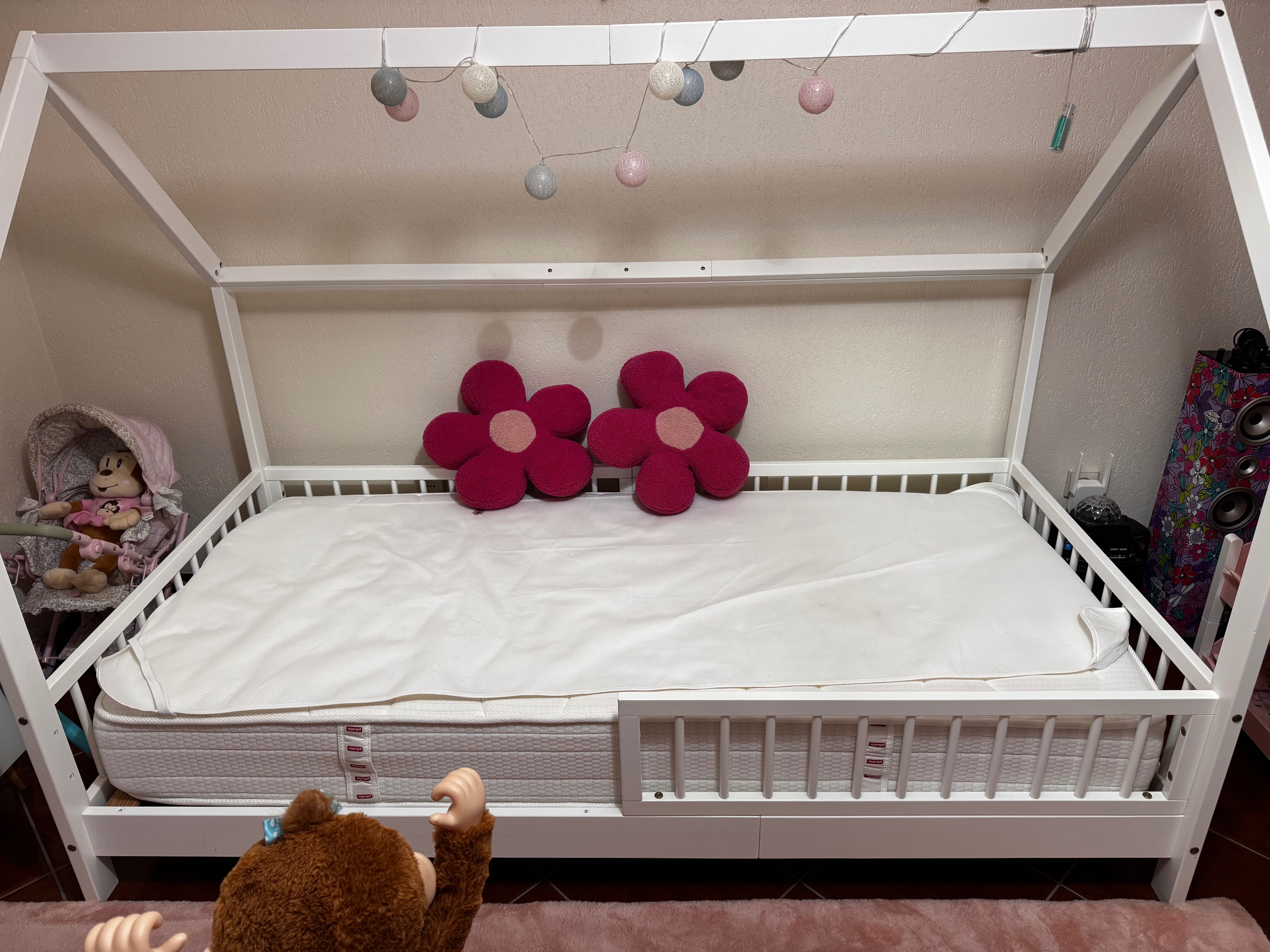Cama de criança como nova