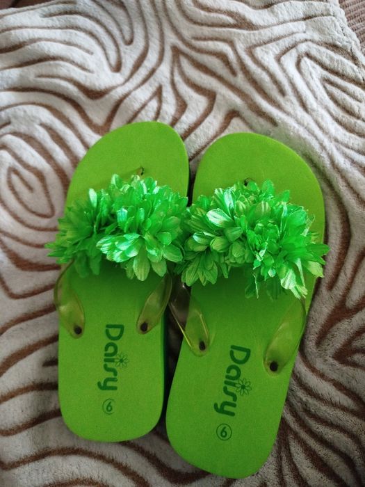 шльопанці - в'єтнамки