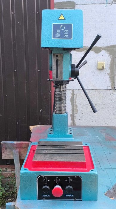 Свердлильний станок 2м112 Komunaras свердлильний верстат