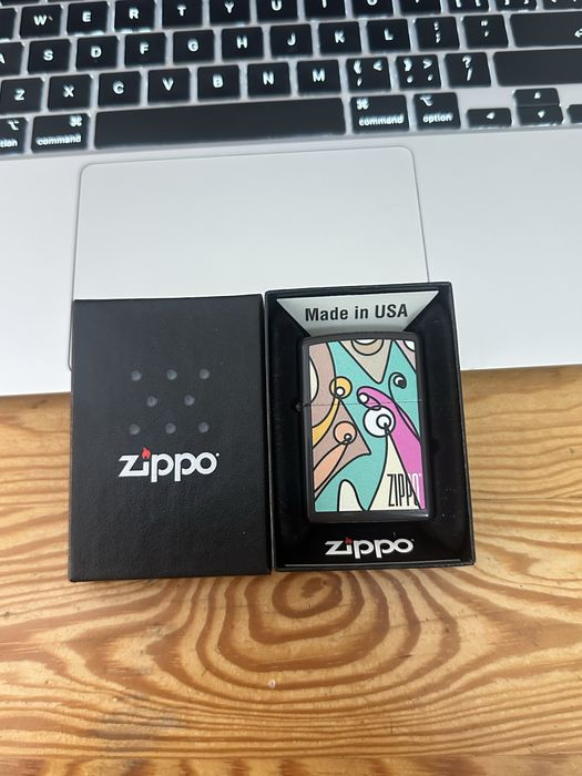 Nigdy nieużywane Zippo