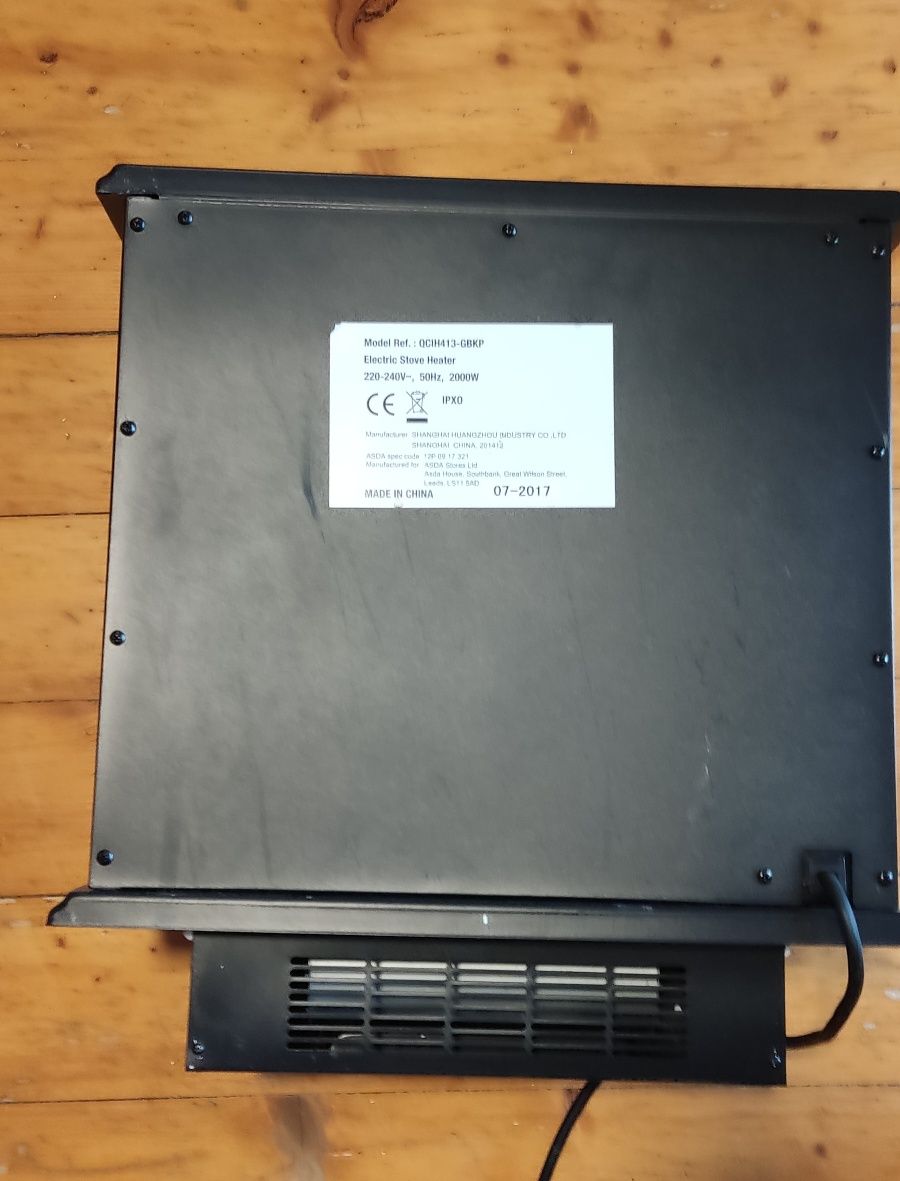Grzejnik z efektem , kominek  2000W