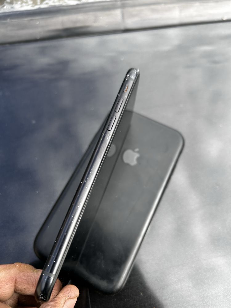 IPhone XR 128gb в робочому стані