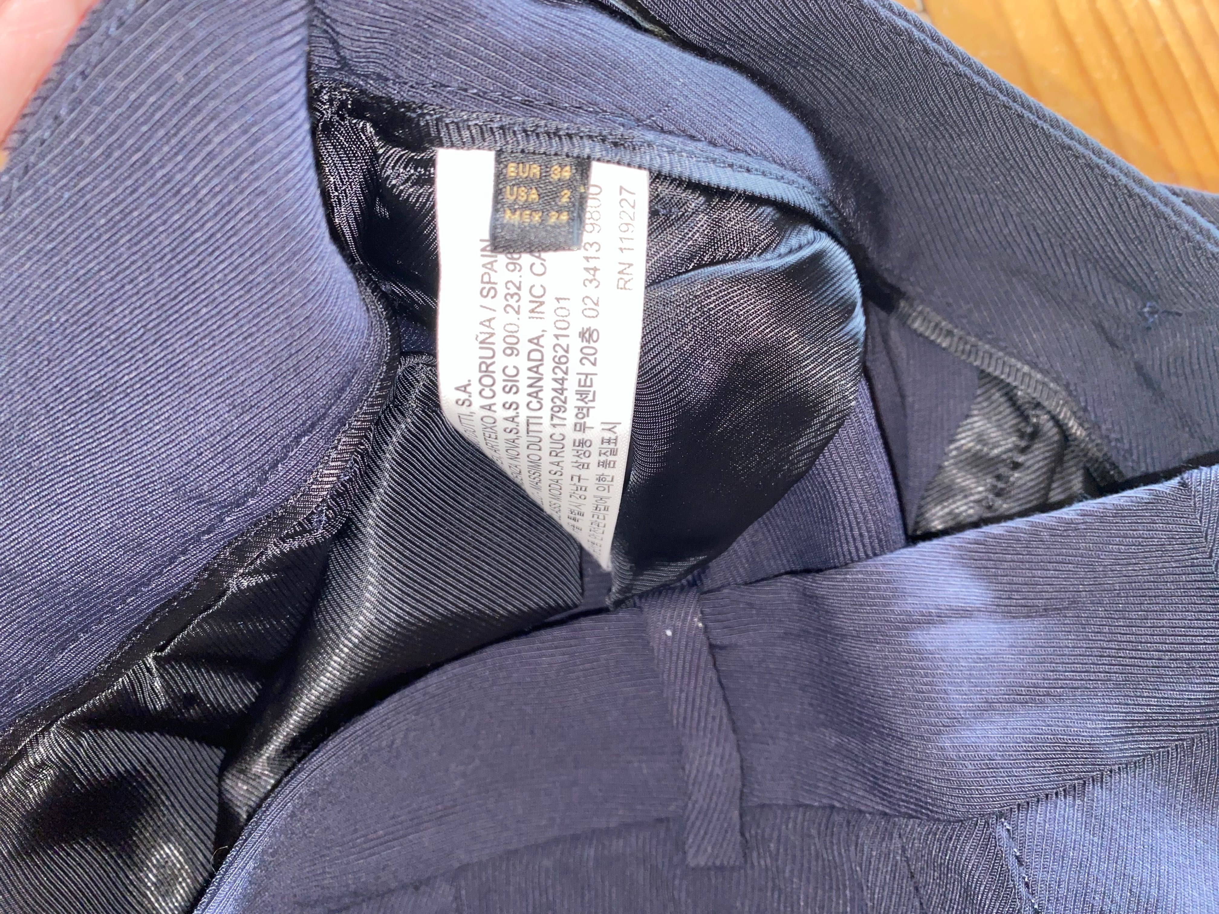 Calças azuis escuras massimo Dutti novas com etiquetas