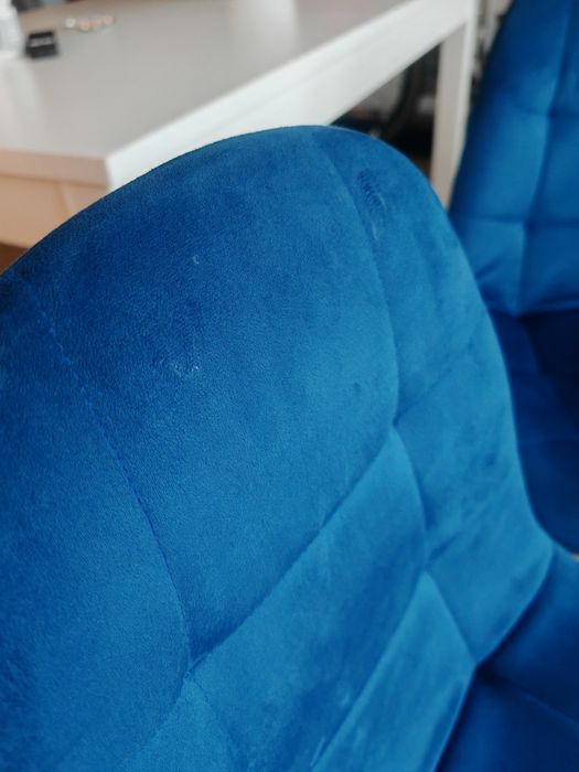 Komplet 4 krzeseł do jadalni