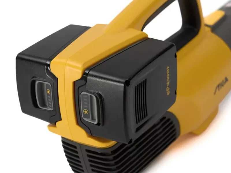 Dmuchawa akumulatorowa STIGA BL 300e 2x akumulator 20V 4.0Ah+ ład