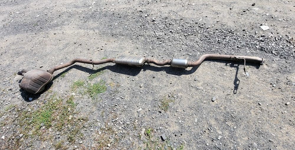 Mercedes C-klasa W204 W212 W207 tłumik rura układ wydechowy