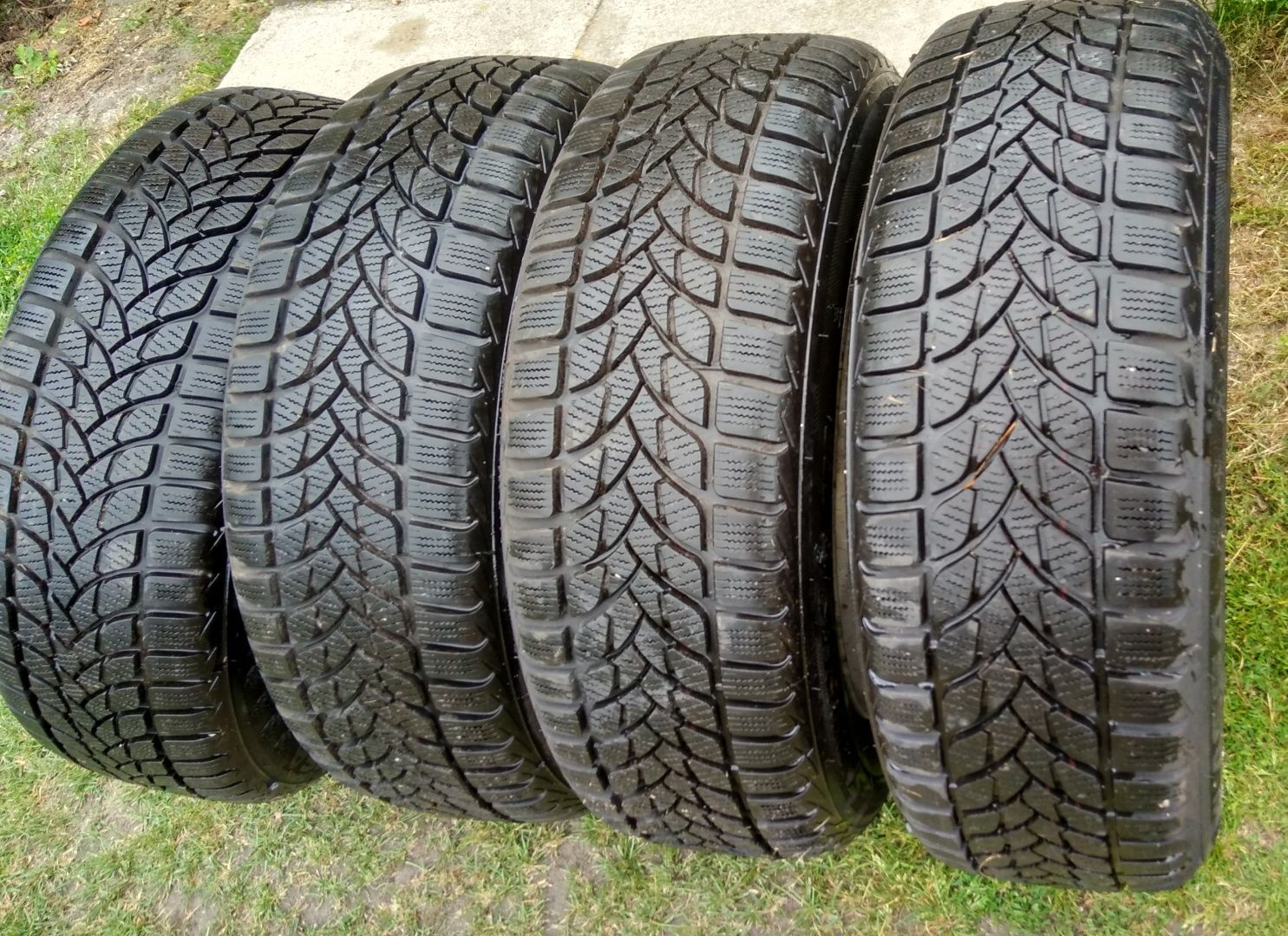 Opony zimowe z Alufelgami 4x100 Lassa Snoways 185/65R14