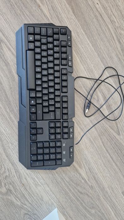 Teclado Gaming com luzes