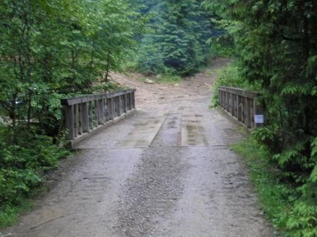 Микуличин (під приватну садибу,для відпочинку і туризму