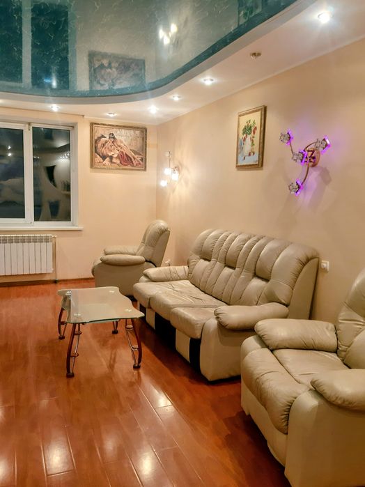 Посуточно Жк пр мира 3.д.