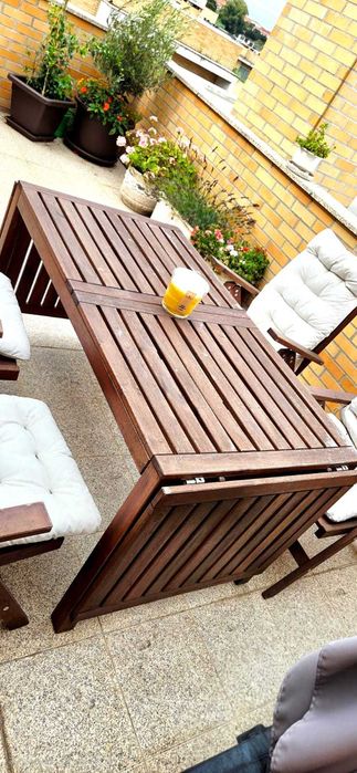 Mesa exterior extensível + cadeiras + almofadas + capa protetora -IKEA