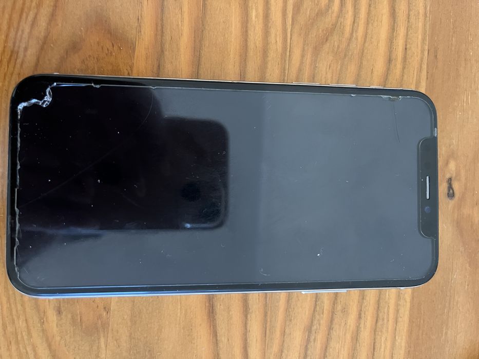 Iphone X // 64 GB