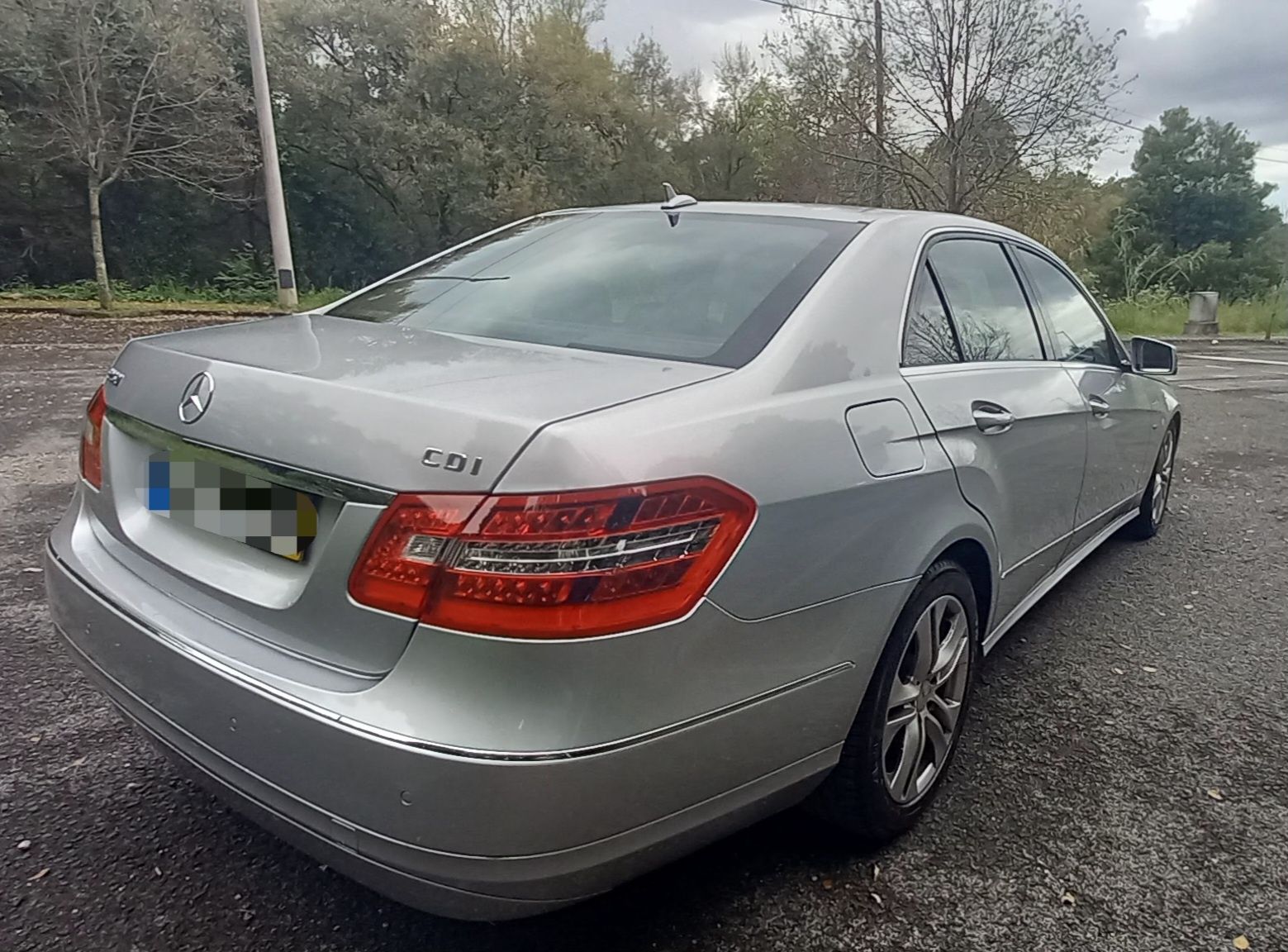 Mercedes-Benz E250
