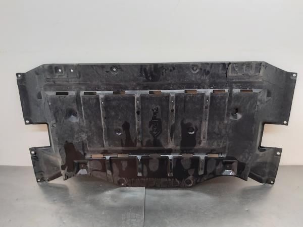 Blindagem inferior do motor NISSAN NV200/Evalia Combi (M20)