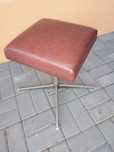Taboret obrotowy niski hoker PRL