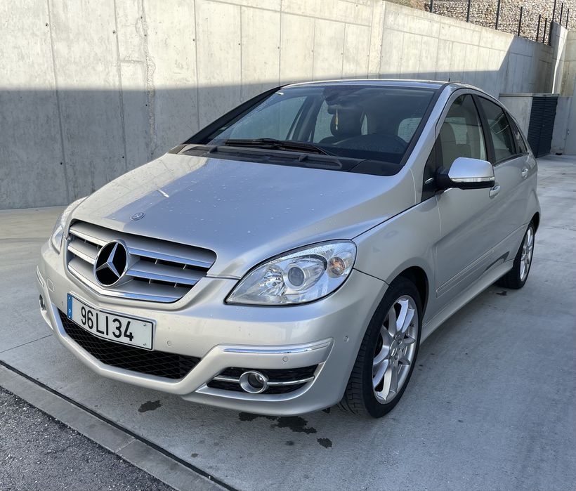 Mercedes-Benz B160