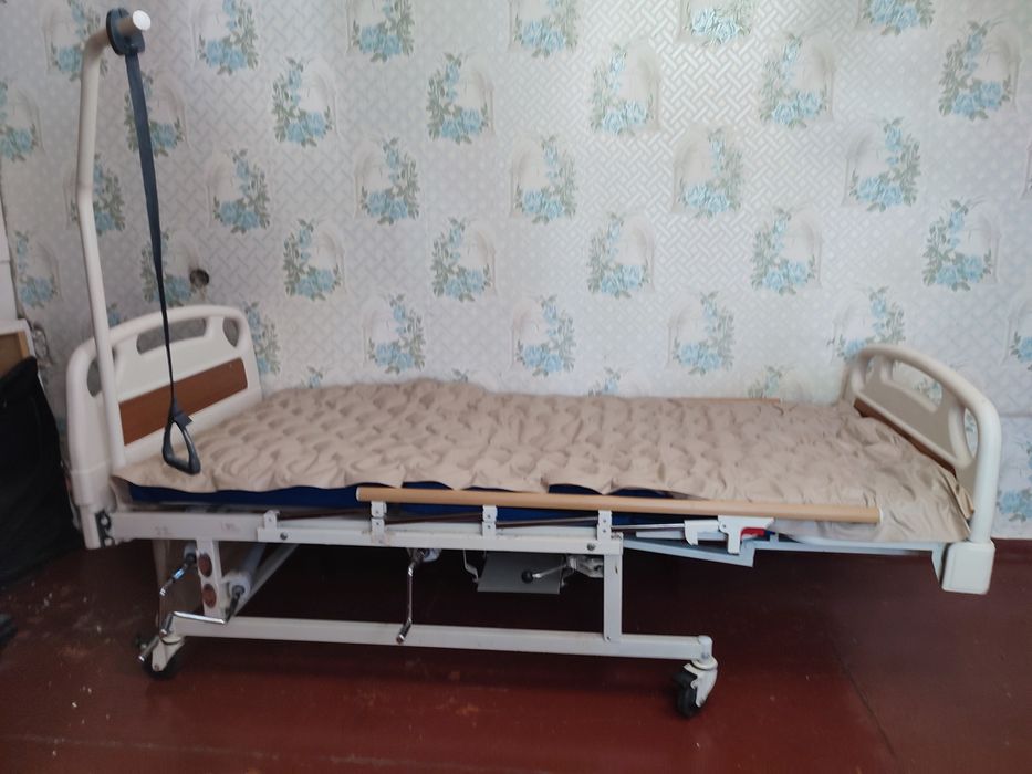 Кровать для лежащих