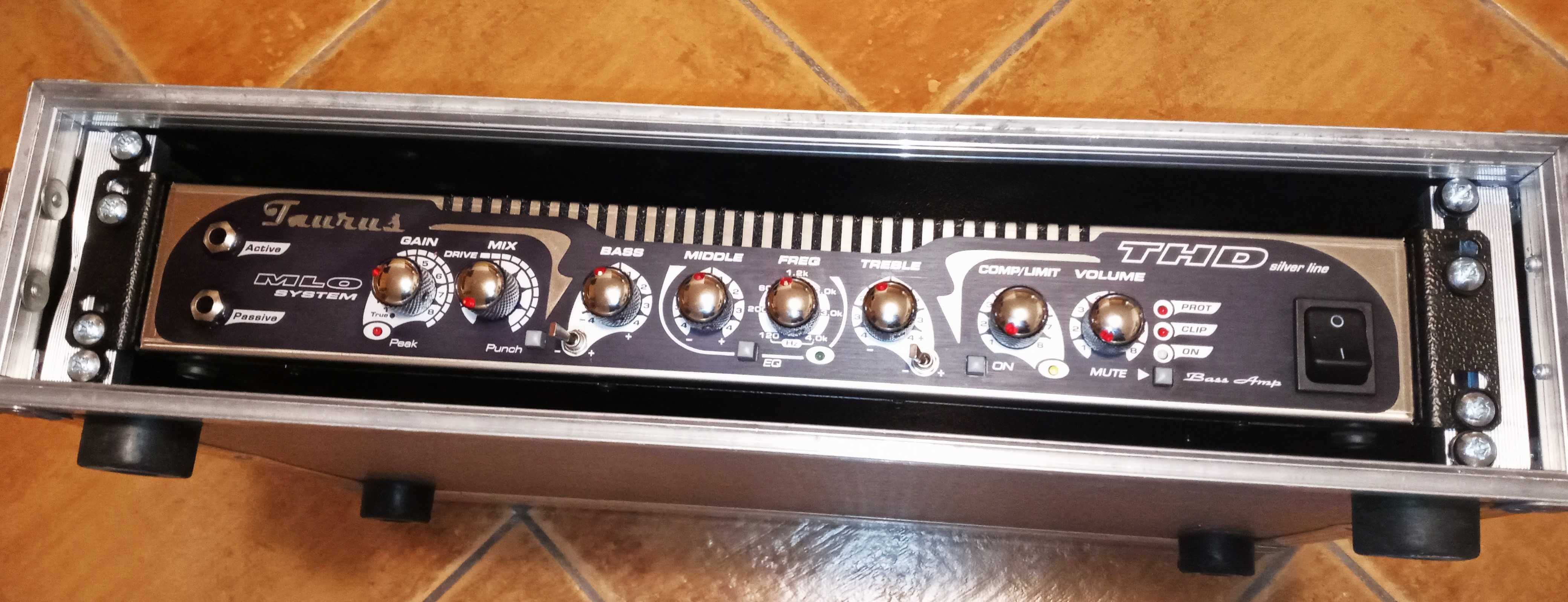 Taurus THD 450 + case, wzmacniacz basowy. Lekki, 4 kg.