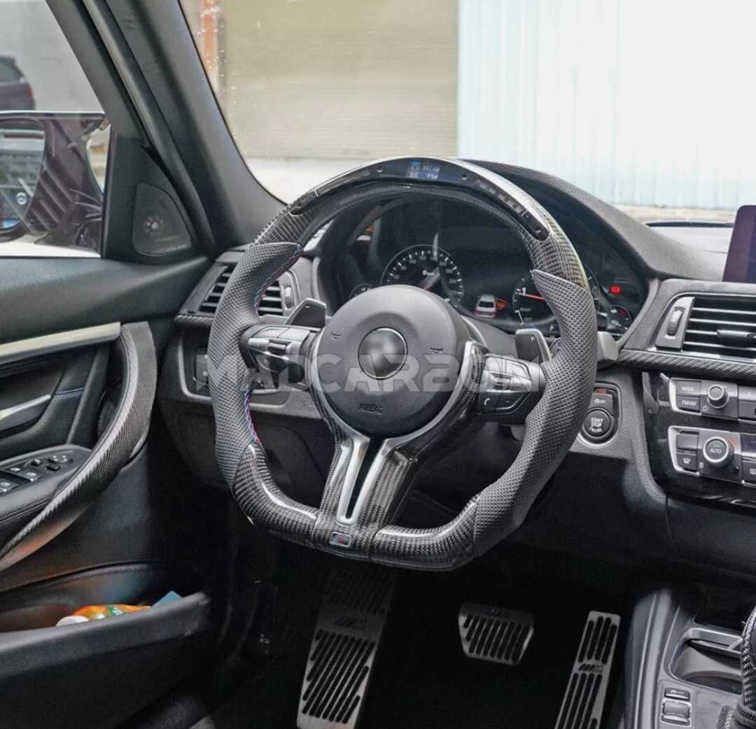 Кермо BMW CS Карбонове Led екран F30 F31 F32 F10 F11 F20 F22 F36 F15 F