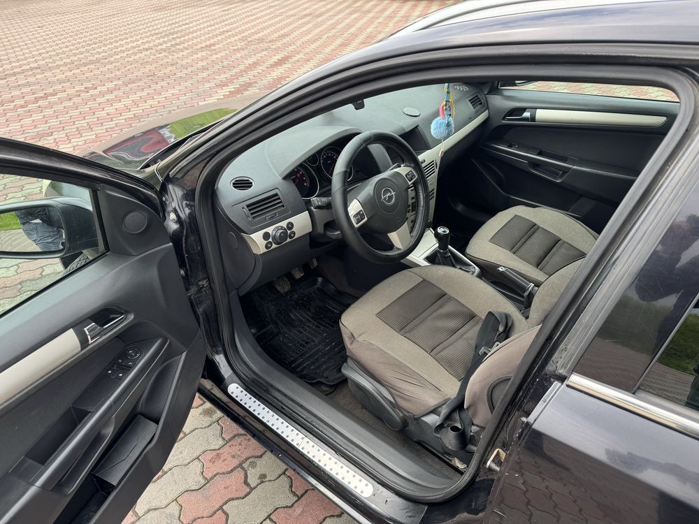 Opel Astra H 1.4 бензин 2008 р.в.