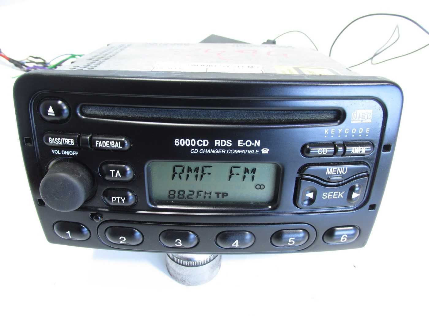 Radio radioodtwarzacz cd ford transit connect