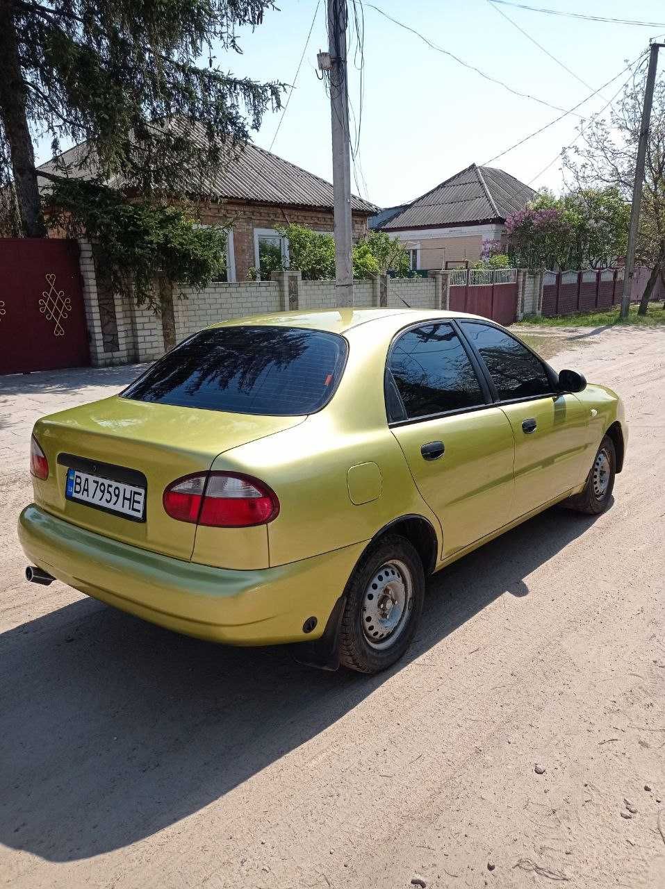 Продам Део Ланос 1.5