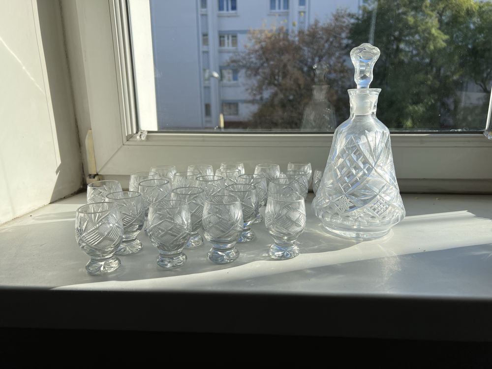 Karafka kryształ i 23 kieliszki