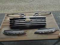 Grill, atrapa, chromy VW tuareg 3 oryginalne jak nowe