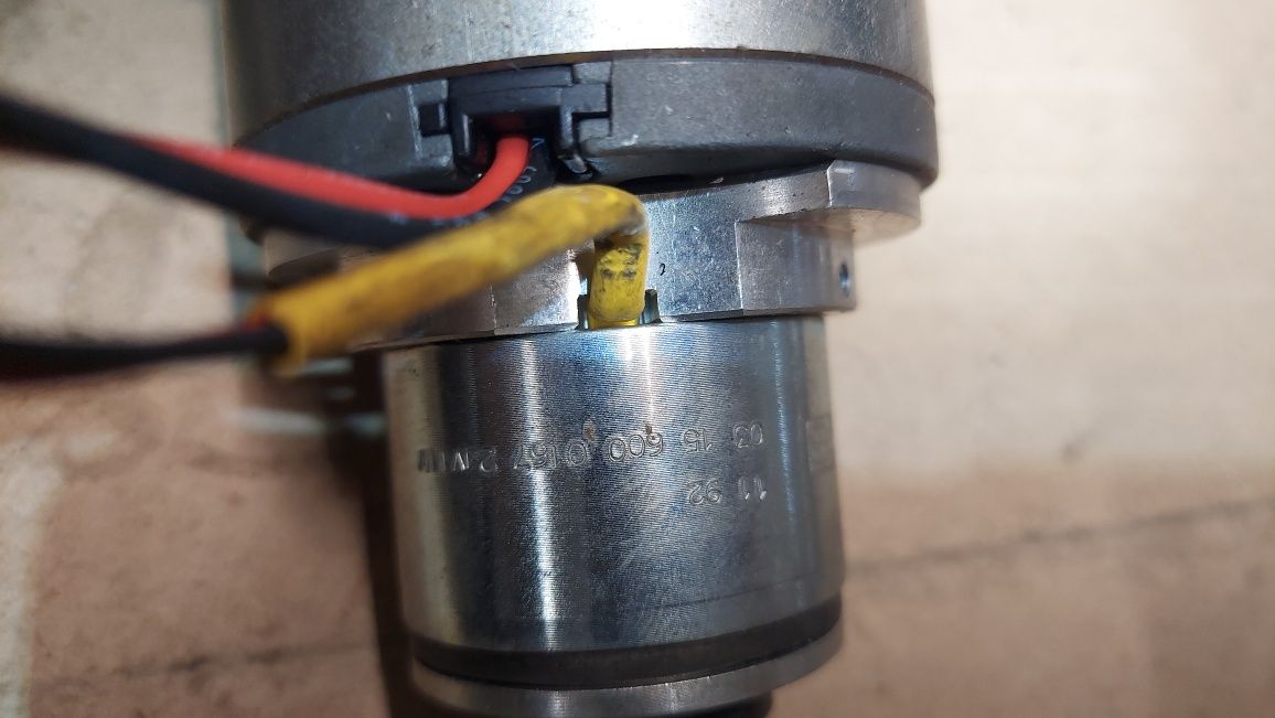 Silnik DUNKERMOTOREN 24V z hamulcem