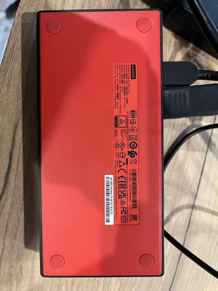 Stacja dokująca Lenovo 40AY + zasilacz