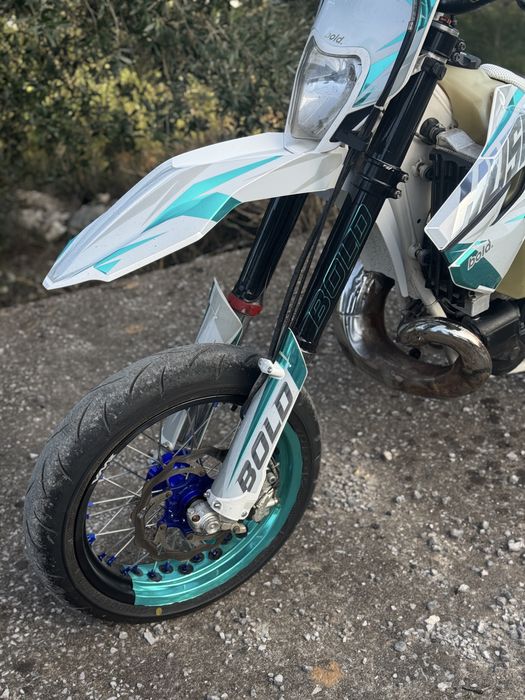 Husqvarna te250 supermoto full extras