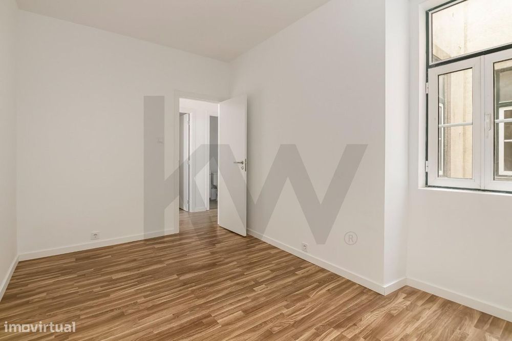 Apartamento T3 situado nas Avenidas Novas