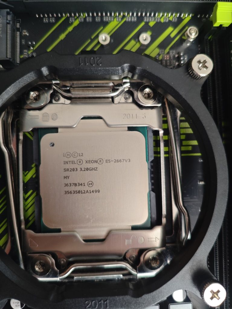 Zestaw - płyta główna Machinist X99, Xeon E5-2667V3, RAM 2x8GB DDR4