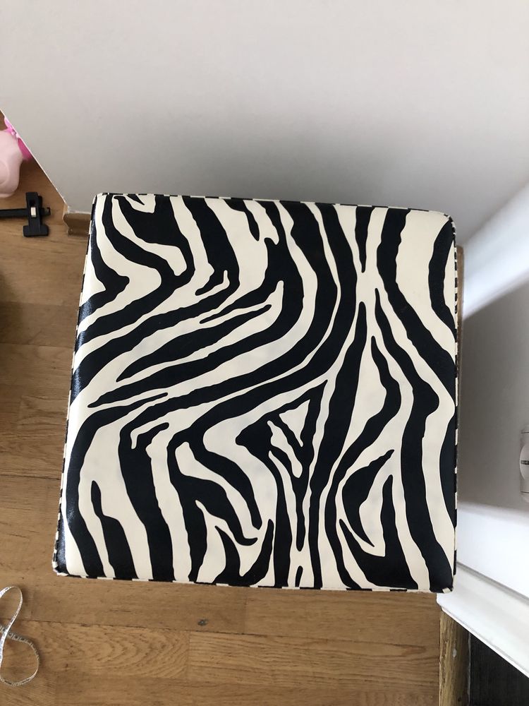 Puff zebra com arrumacao