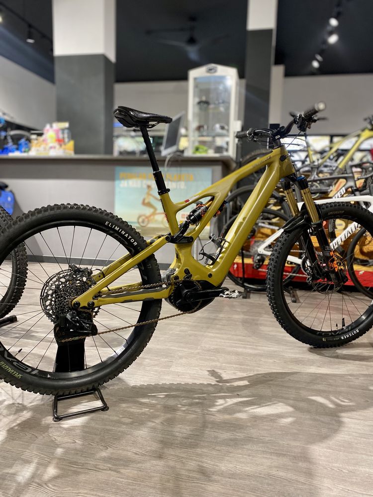Specialized TURBO LEVO EXPERT 2023 . PvP 8450€