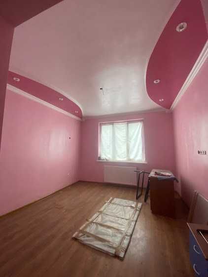 продається будинок с Керстенці (40 км від Чернівців)