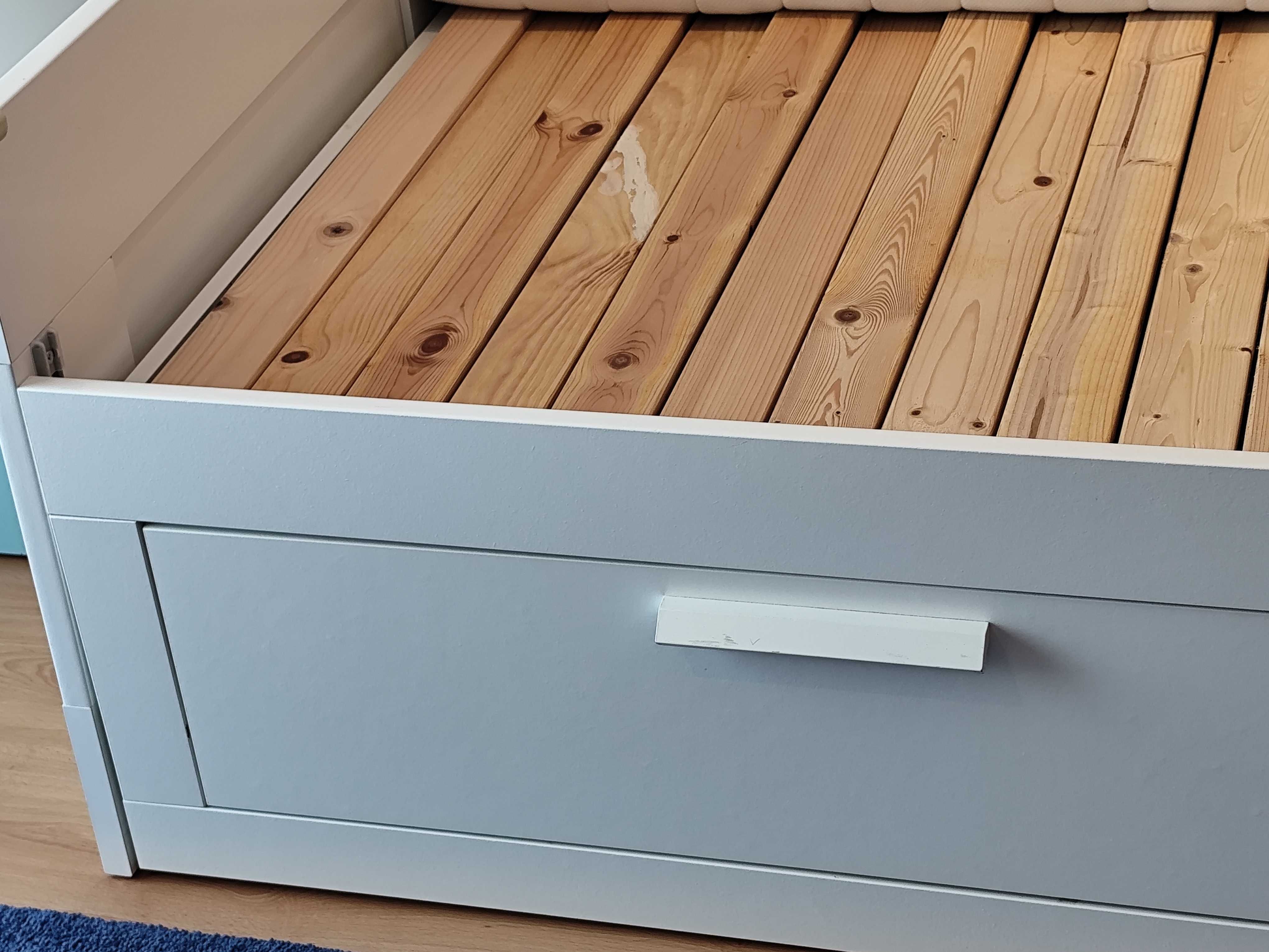 Cama Brimnes individual /dupla 2 gavetas IKEA