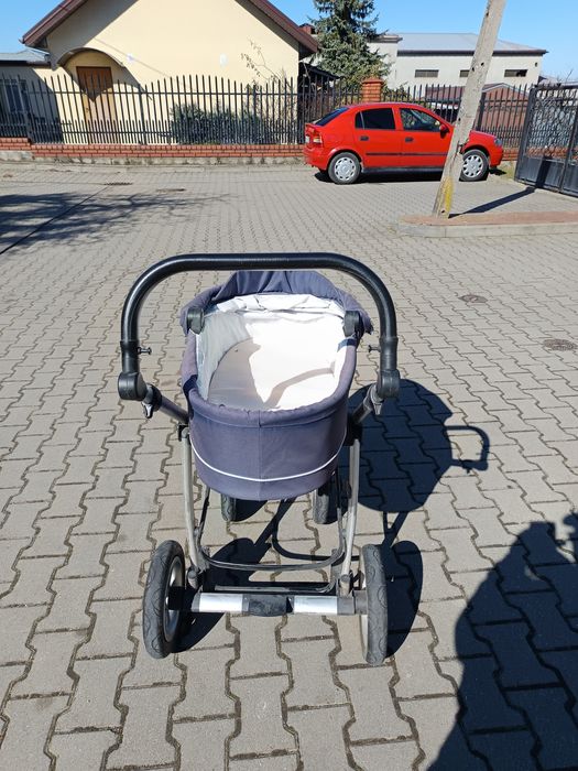Sprzedam wózek dziecięcy (gondola) firmy Baby Design. W pełni sprawny
