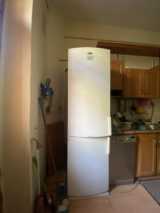 Холодильник Whirpool