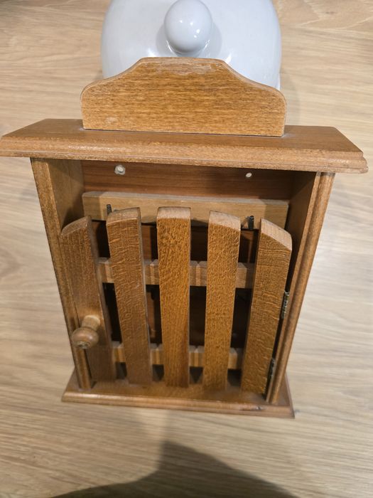 Domek na klucze skrzynka ozdobny pudełko