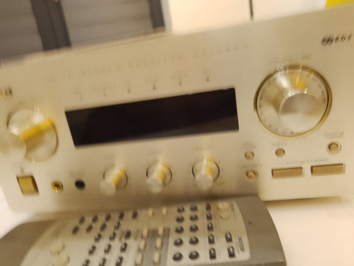 Teac amplituner stereo