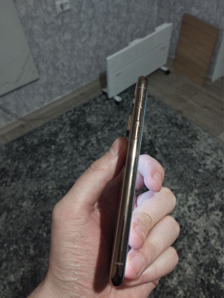 Идеал Iphone xs 256gb gold 95%акб