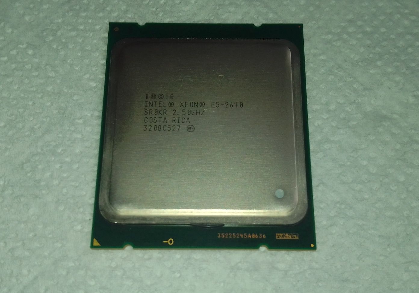 процессор Intel Xeon E5-2640