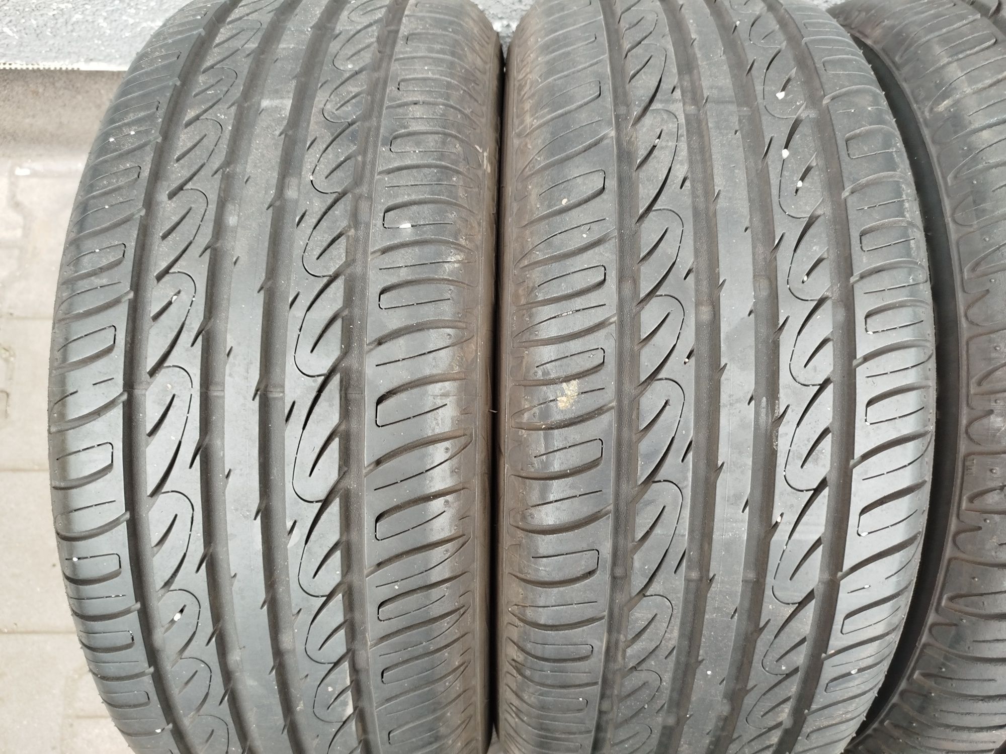 Opony letnie Firestone 205/55R16